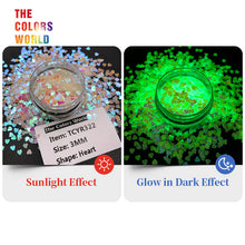 Load image into Gallery viewer, Luminous Glow In Dark Heart Sequins