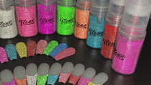 Load and play video in Gallery viewer, TCT-899 Reflective Flash Powder Ombre Nail Sprayer, 12 Colors Crystal Diamond Reflective Glitter Spray for Nail Art Makeup Crafts
